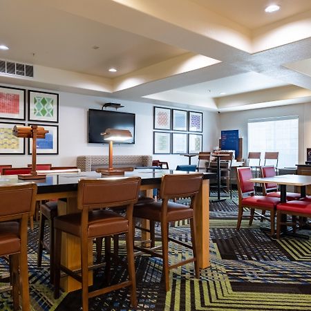 Holiday Inn Express Hotel & Suites Evanston By Ihg Eksteriør bilde