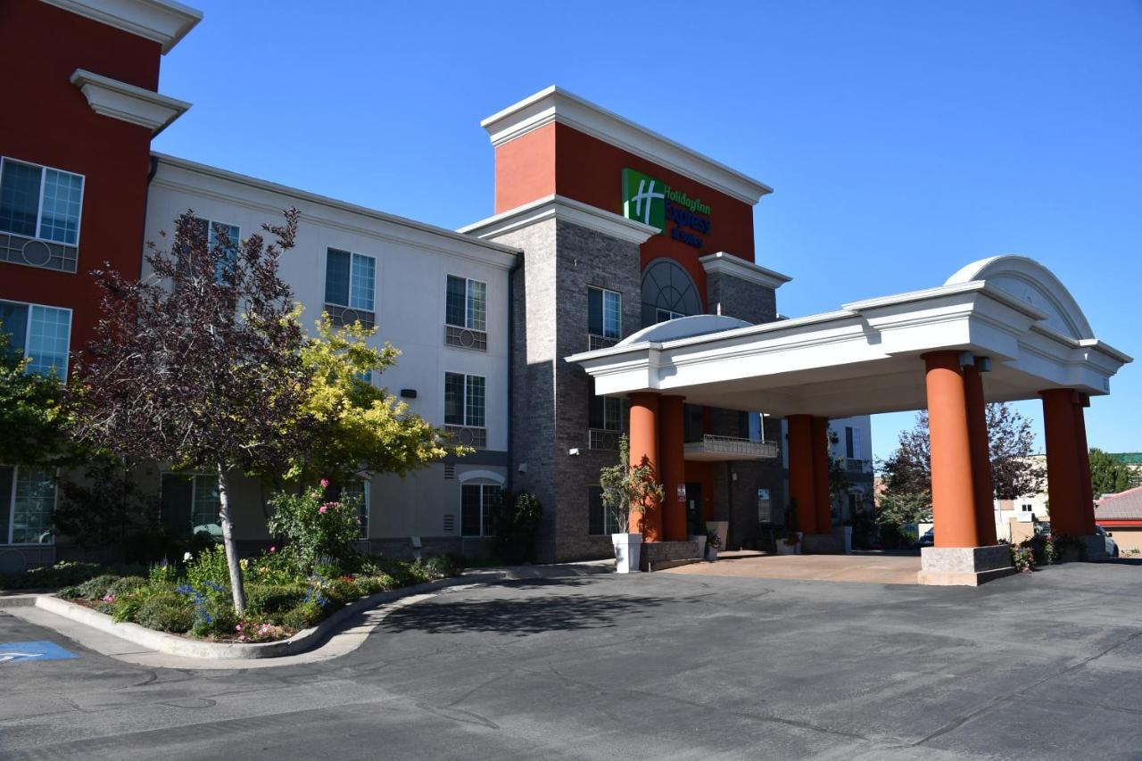 Holiday Inn Express Hotel & Suites Evanston By Ihg Eksteriør bilde