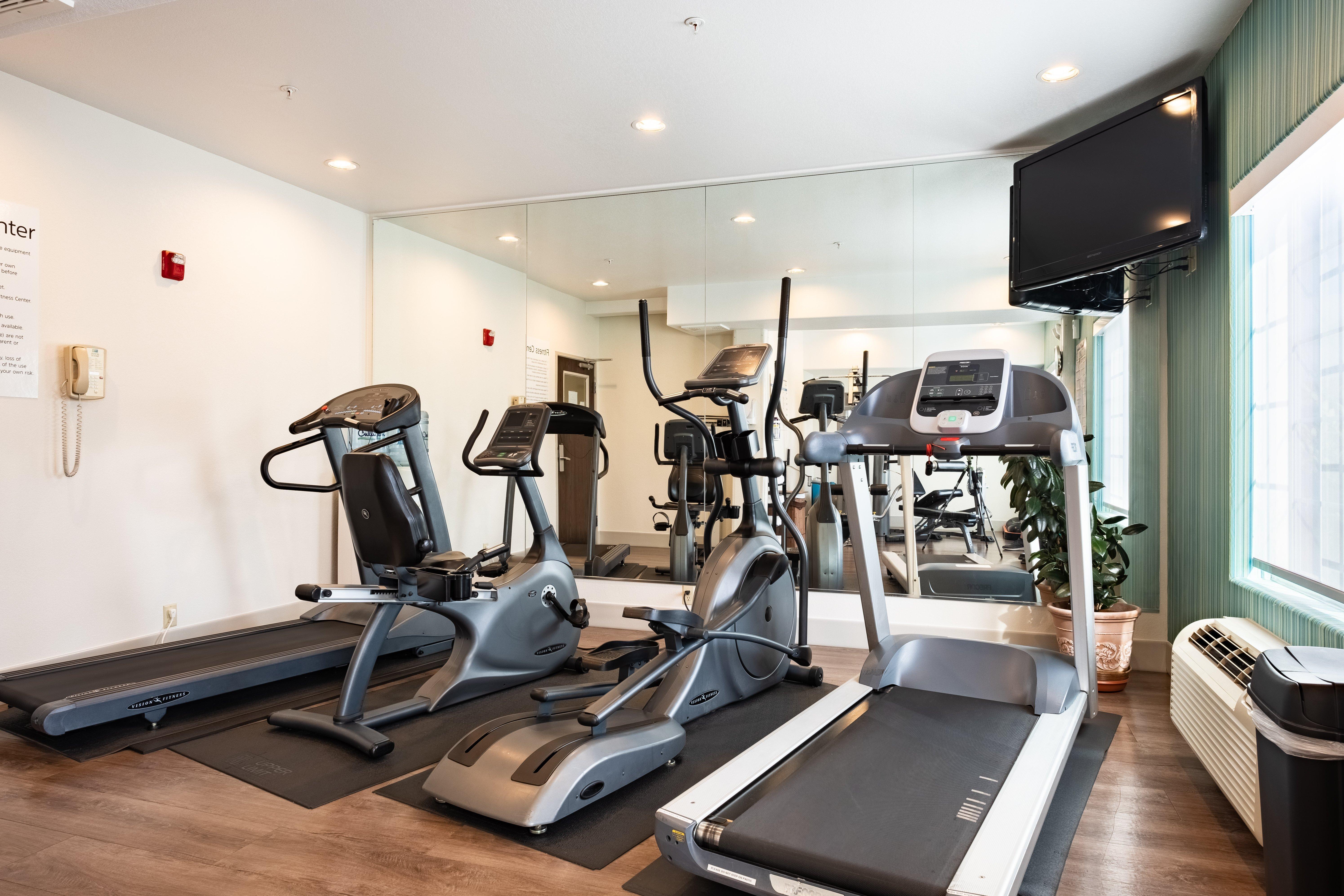 Holiday Inn Express Hotel & Suites Evanston By Ihg Eksteriør bilde
