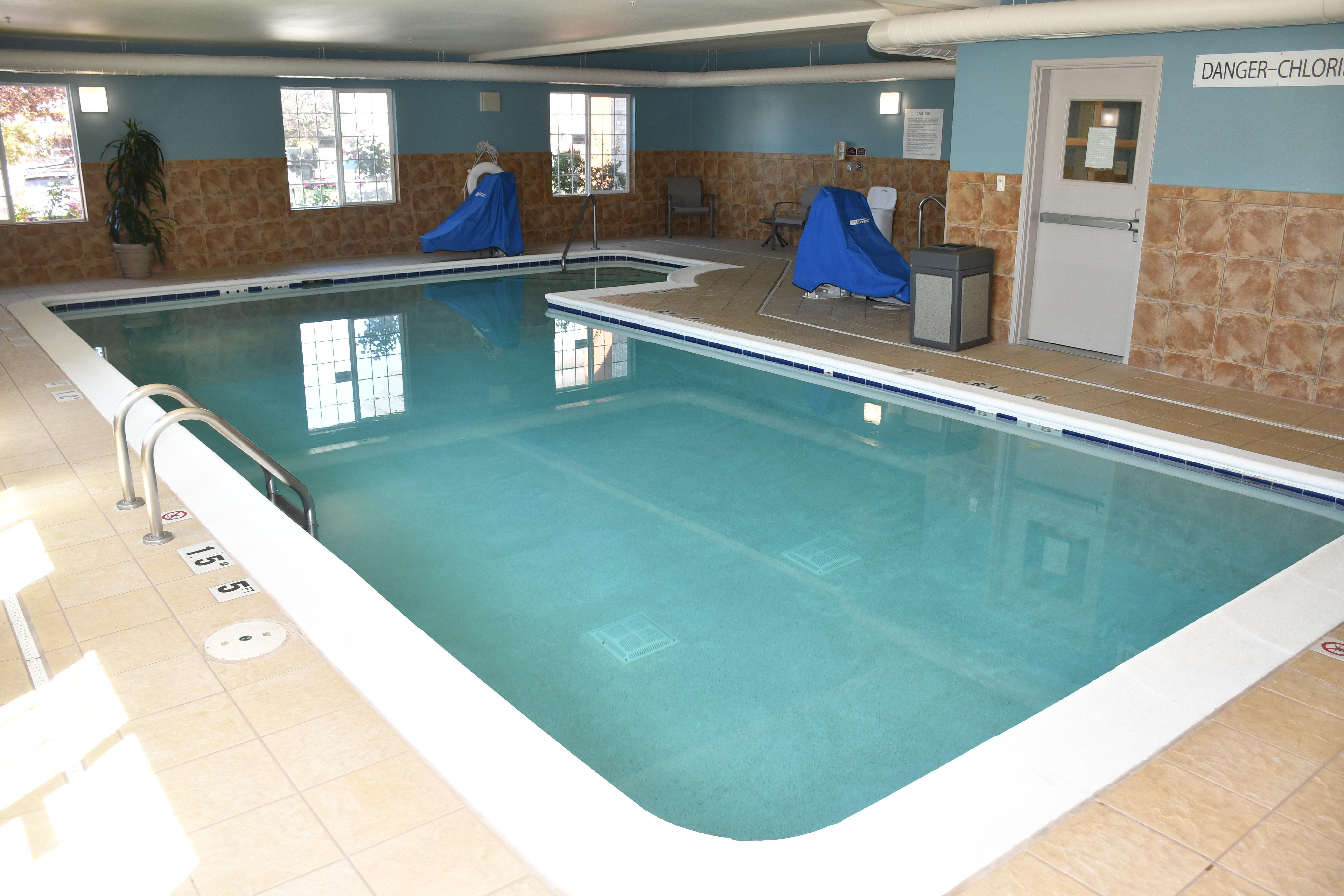 Holiday Inn Express Hotel & Suites Evanston By Ihg Eksteriør bilde