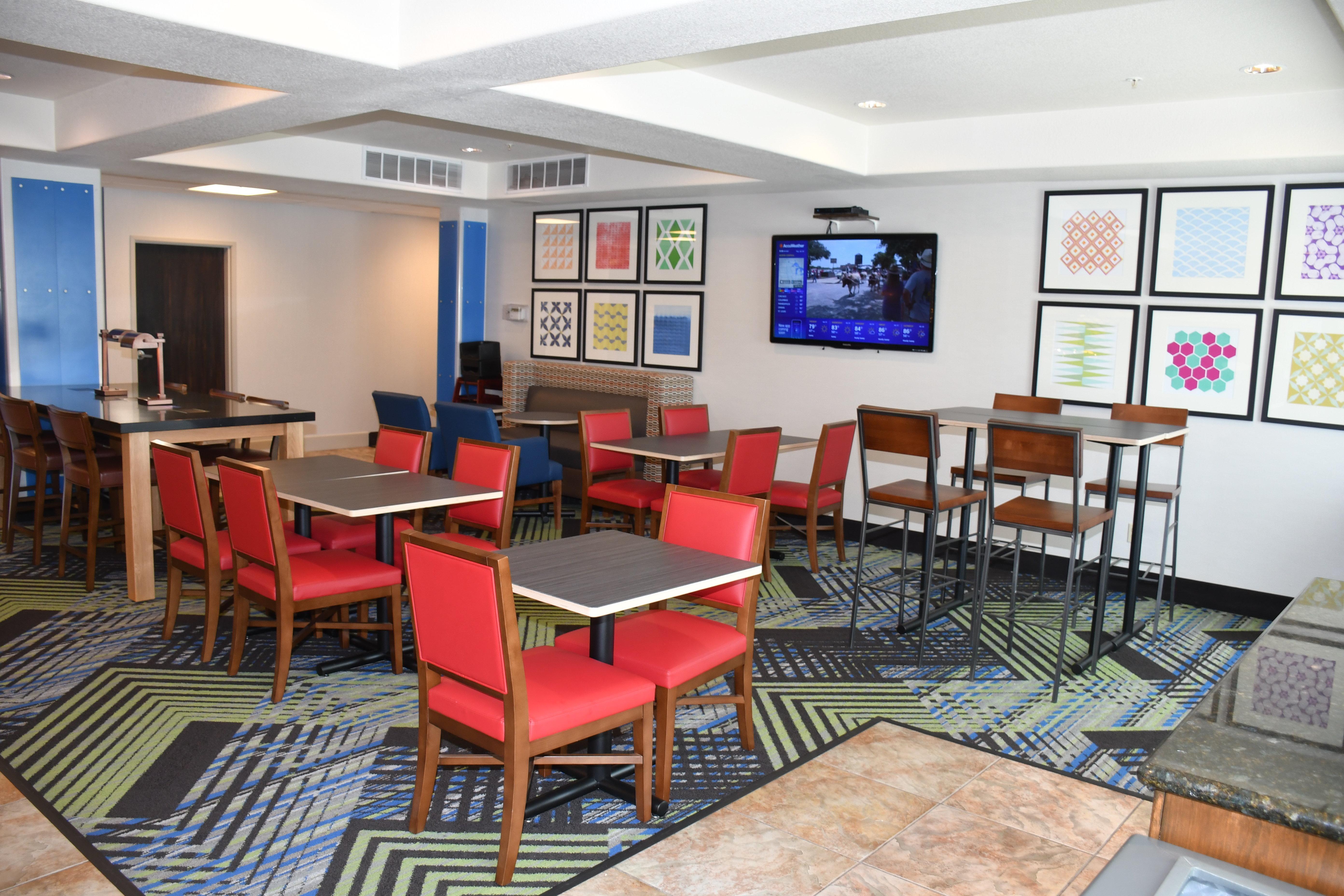 Holiday Inn Express Hotel & Suites Evanston By Ihg Eksteriør bilde