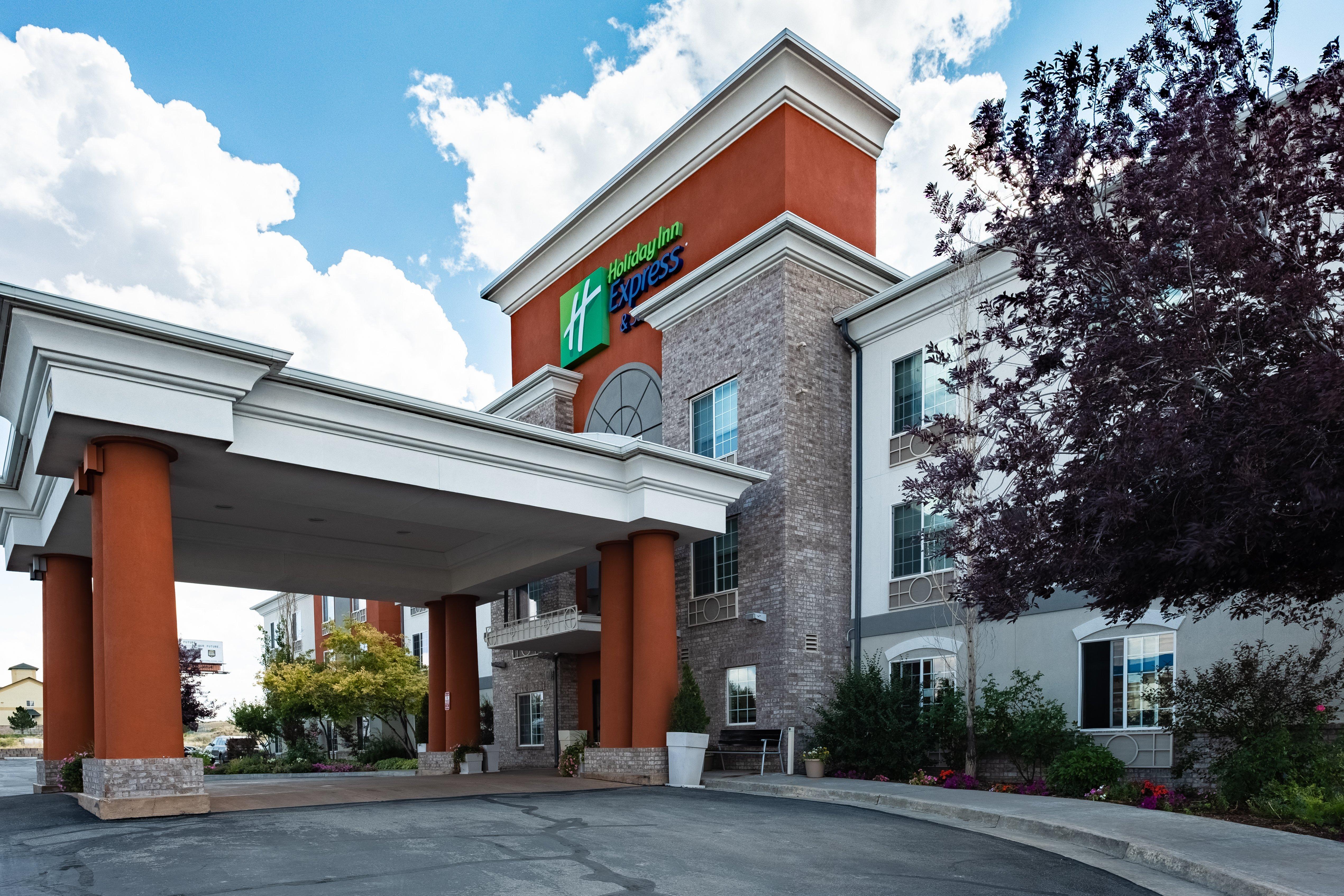 Holiday Inn Express Hotel & Suites Evanston By Ihg Eksteriør bilde