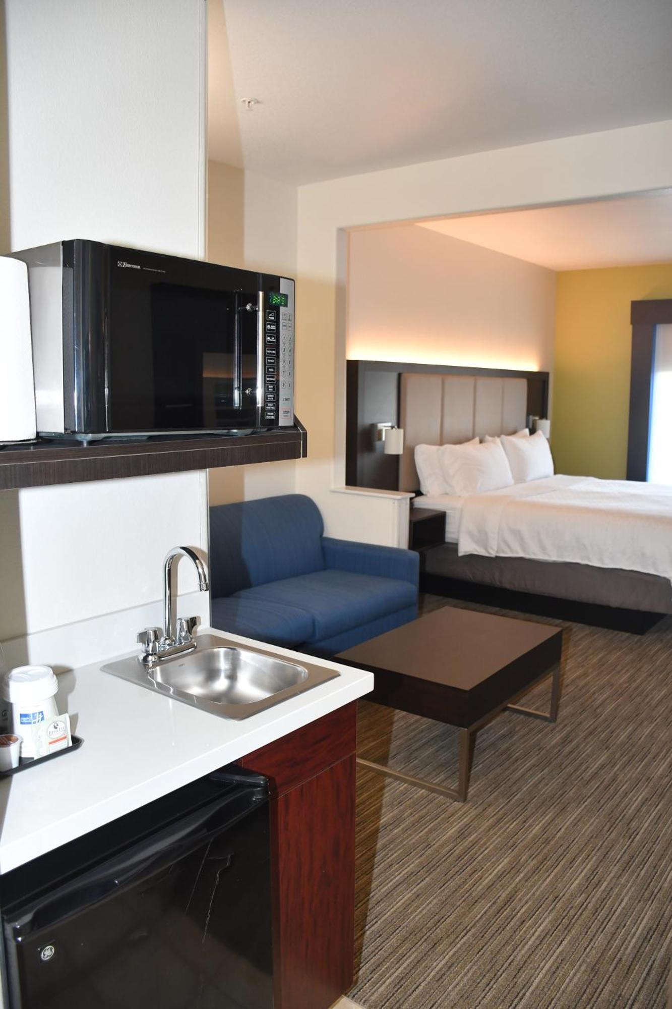 Holiday Inn Express Hotel & Suites Evanston By Ihg Rom bilde