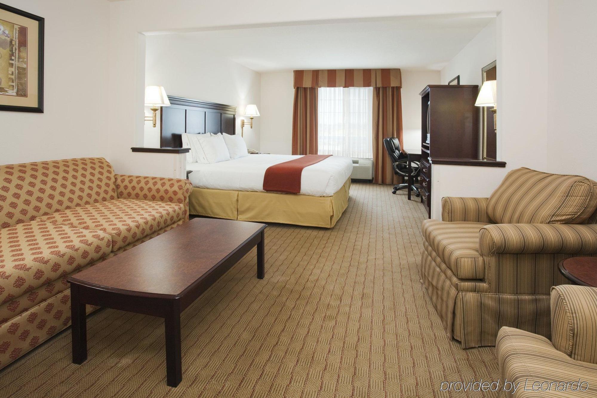Holiday Inn Express Hotel & Suites Evanston By Ihg Rom bilde